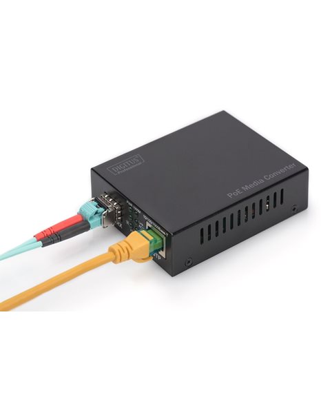 Digitus Gigabit Ethernet PoE+ Media Converter, SFP SFP Open Slot, 802.3at, 30W, without SFP module (DN-82140)